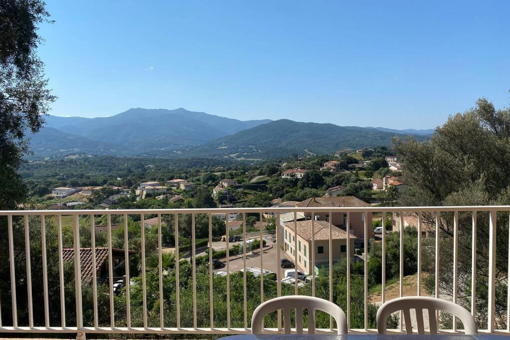 Joli F3 De 60M2 Avec Balcon Apartment Bastelicaccia Bagian luar foto