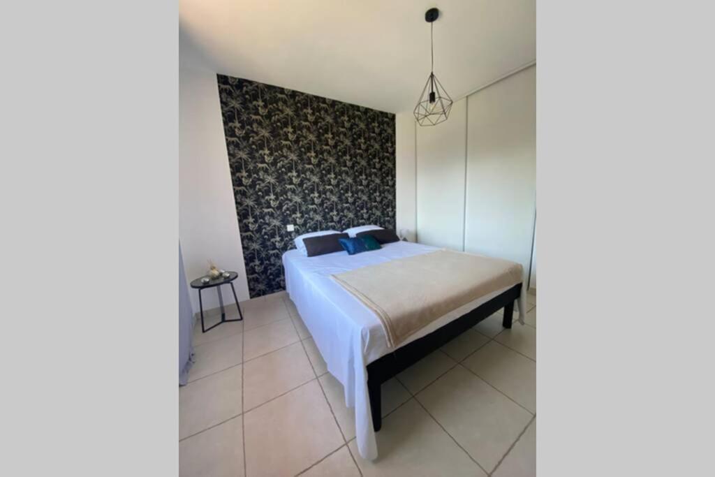 Joli F3 De 60M2 Avec Balcon Apartment Bastelicaccia Bagian luar foto