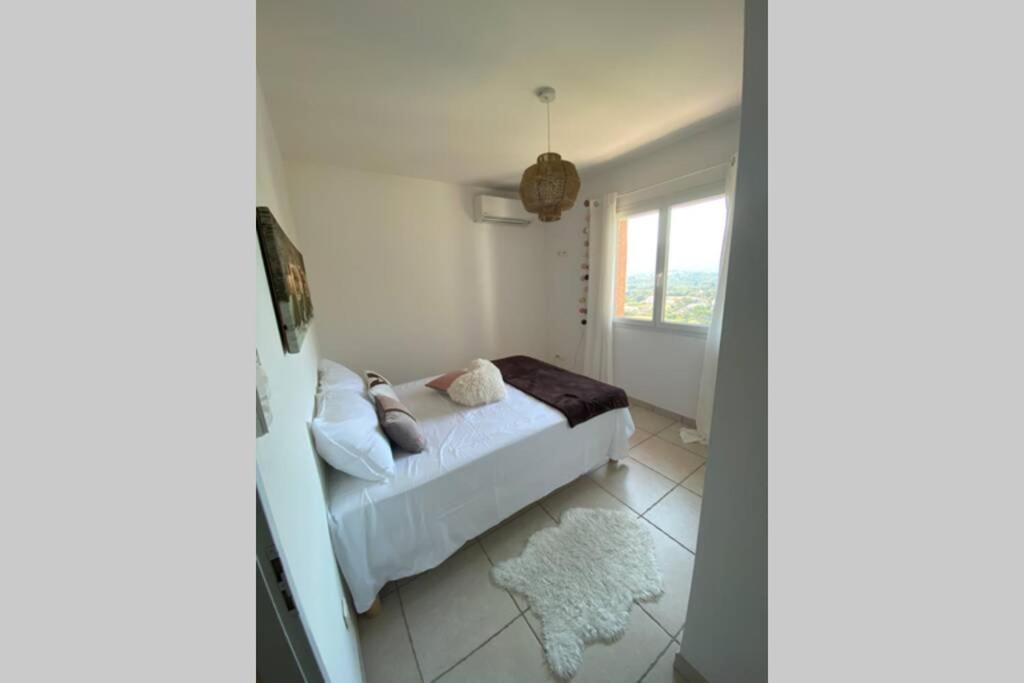 Joli F3 De 60M2 Avec Balcon Apartment Bastelicaccia Bagian luar foto
